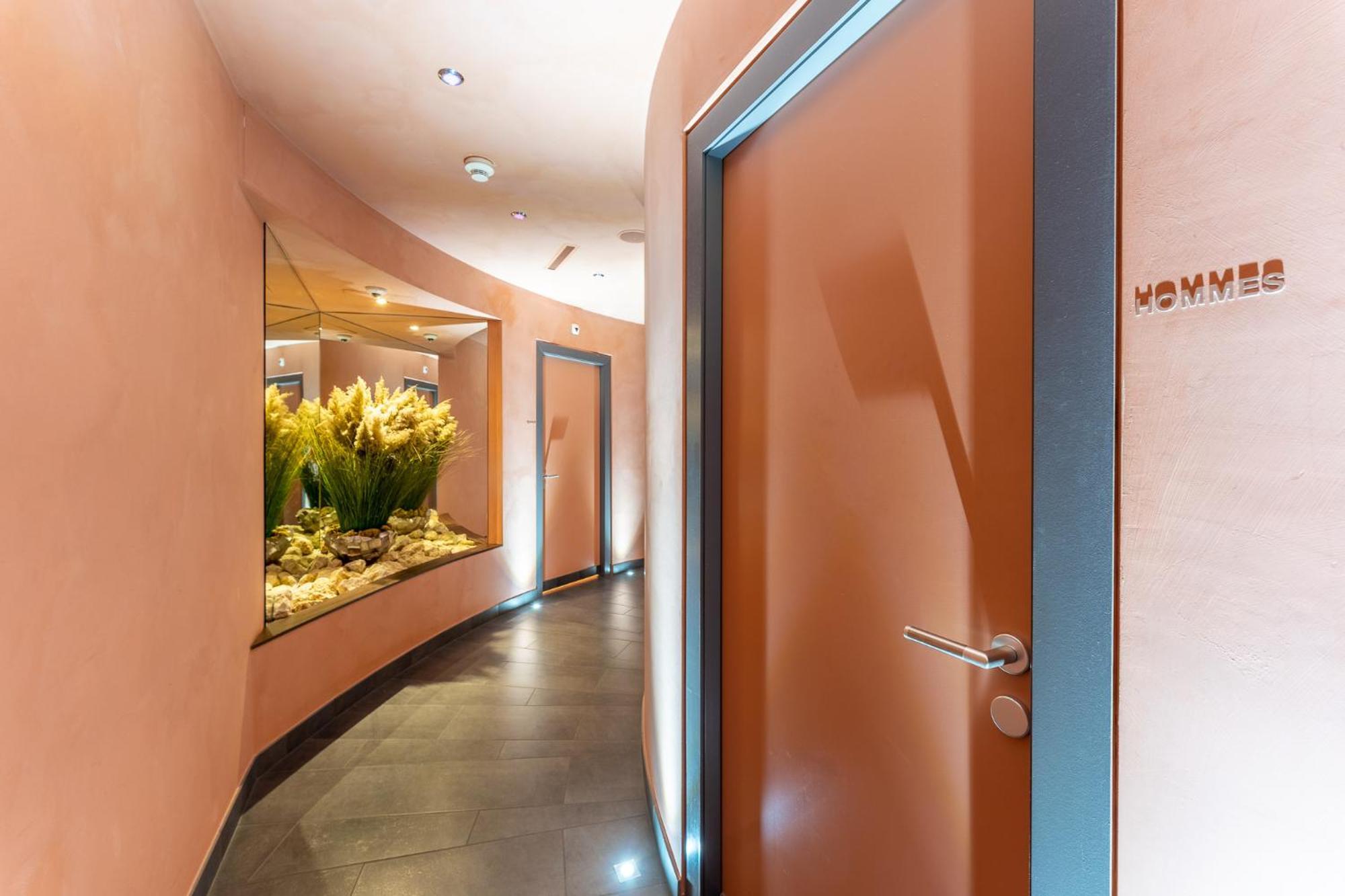 ボー リヴァージュ ホテル ヌシャテル エクステリア 写真 Interior of the hotel