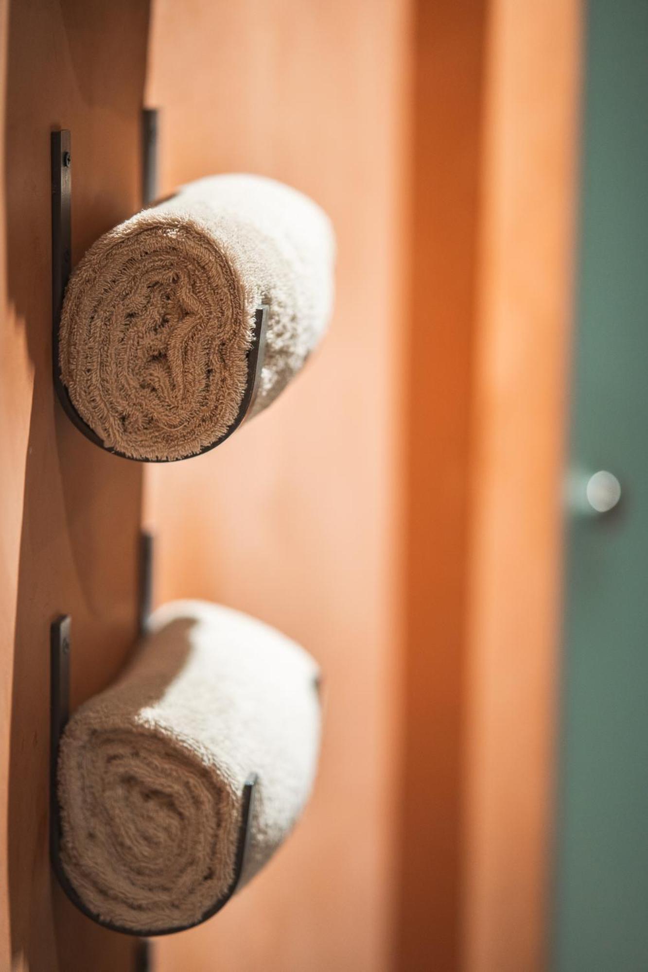 ボー リヴァージュ ホテル ヌシャテル エクステリア 写真 A door stop