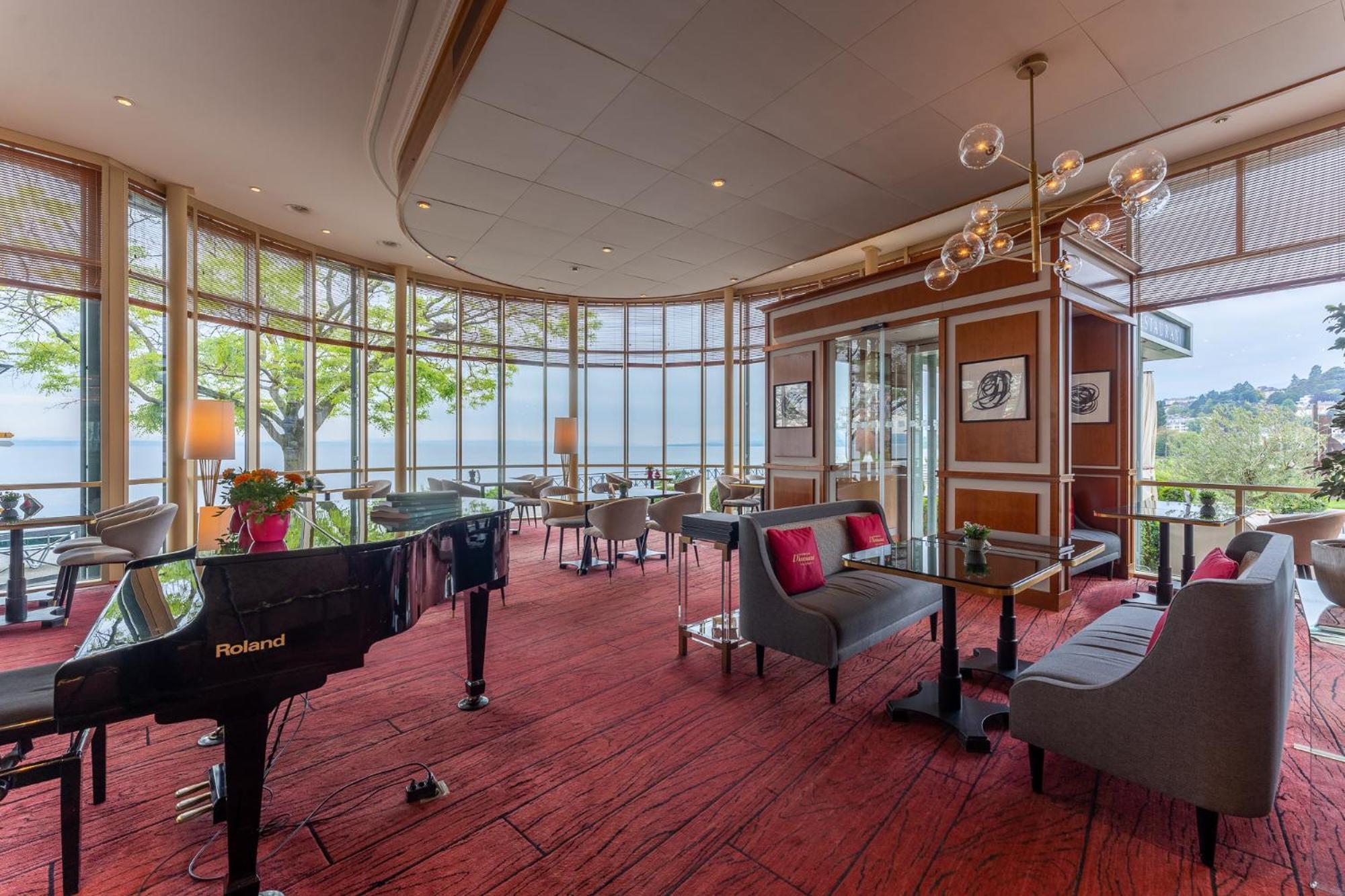 ボー リヴァージュ ホテル ヌシャテル エクステリア 写真 Club Lounge at the hotel